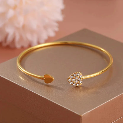 Royal Elegance™ Luxury Accessory Set - UG